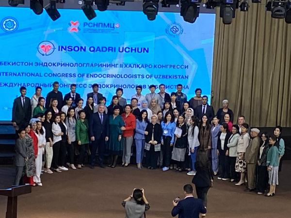 Ўзбекистон Эндокринологлари II Халқаро Конгрессининг иккинчи куни бўлиб ўтди.