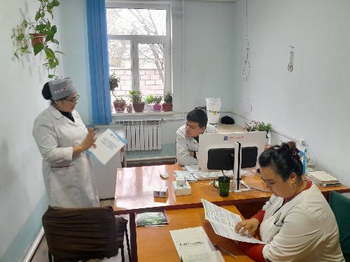 RIEIATMNF kuratori Karimova G Turakurgon TTB ga karashli Ibrat OShP da UASh lar faoliyati 6 ta kasalliklar nozologisi buyicha tushunchasi va 60 sonli urta maktabda kalkonsimon bez kasalliklari buyicha tibbiy kurik utkazdi.