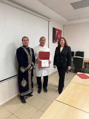 Endocrinologists trained abroad!