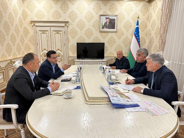 14.11.2022 куни Наманган вилоят хокимининг биринчи ўринбосари Юсупов T.M. ва  Академик Ё.X.Тўрақулов номидаги РИЭИАТМ Эндокринологиядиректори билан T.ф.д. Тураев Ф.Ф. билан учрашув бўлиб ўтди 