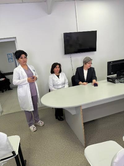 On February 27, 2025, V.E.Tsarev, chief physician of Tashkent branch of RSNPMCE named after academician E.H.Turakulov, and curator of endocrinologist G.D.Ibragimov, chief endocrinologist of Shaykhantakhur district K.H.Farkhodov studied the services of SP 