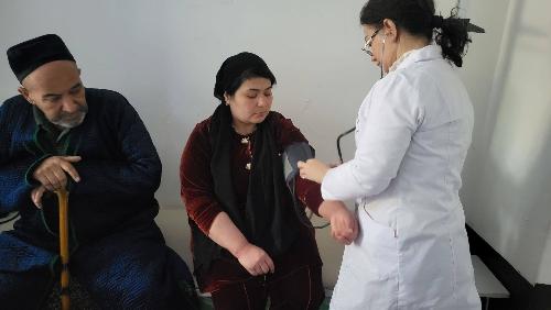 A specialist at the Bukhara RRegional Endocrinology Dispensary conducted an inspection on February 28, 2026, of the quality of medical care provided to the population and the working conditions of medical workers.