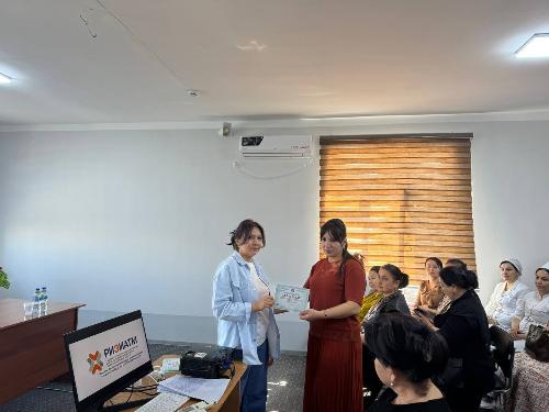 2026-yil 9-aprel kuni Akademik Yo.X.To'raqulov nomidagi RIEIATM Xorazm filialining majlislar zalida sertifikatlangan o'quv seminari tashkil etildi va takomillashtirildi.