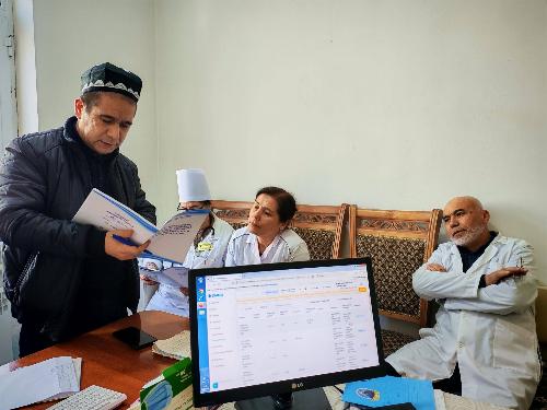 On 20.02.2026, the curator of the Chust district A. Dedamirzaev and the district endocrinologist B. Karimzhonov from the National Institute at the Chust District Medical Association considered the possibility of including diseases