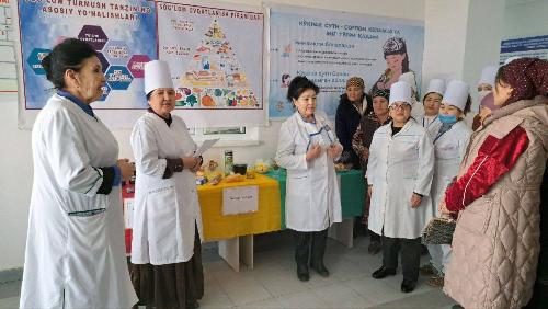 The seminar was organized by an endocrinologist from Tashkent OBLAST ENDOCRINOLOGICAL DISPANSER for medical workers working in the medical teams of the Akkurgan district.